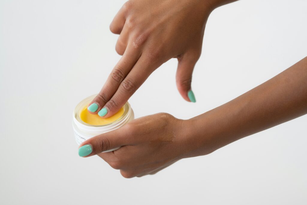 Nystatin Cream guide to uses, benefits, dosage guidance, safe application, side effects, and antifungal treatment.