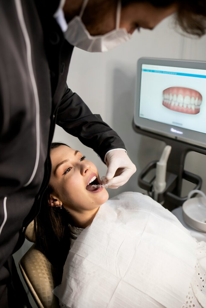 How to Speed Up Wisdom Teeth Recovery covering wisdom tooth aftercare, pain management, swelling control, healing, and recovery tips.