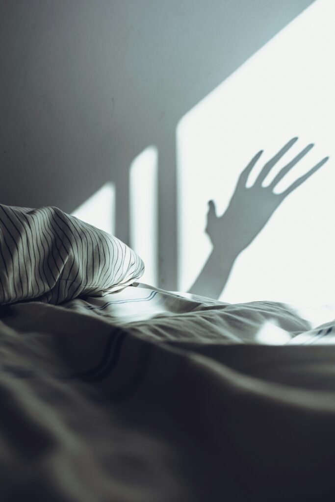 Common Nightmares That Are Actually Warnings guide to nightmare triggers, emotional stress, sleep disorders, dream analysis, and healthy sleep.