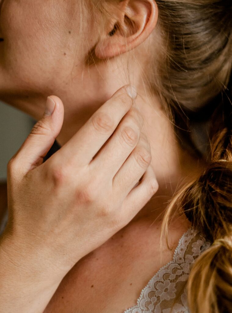 Help COVID Sore Throat covering soothing remedies, hydration, self-care, throat pain relief, and COVID recovery support.