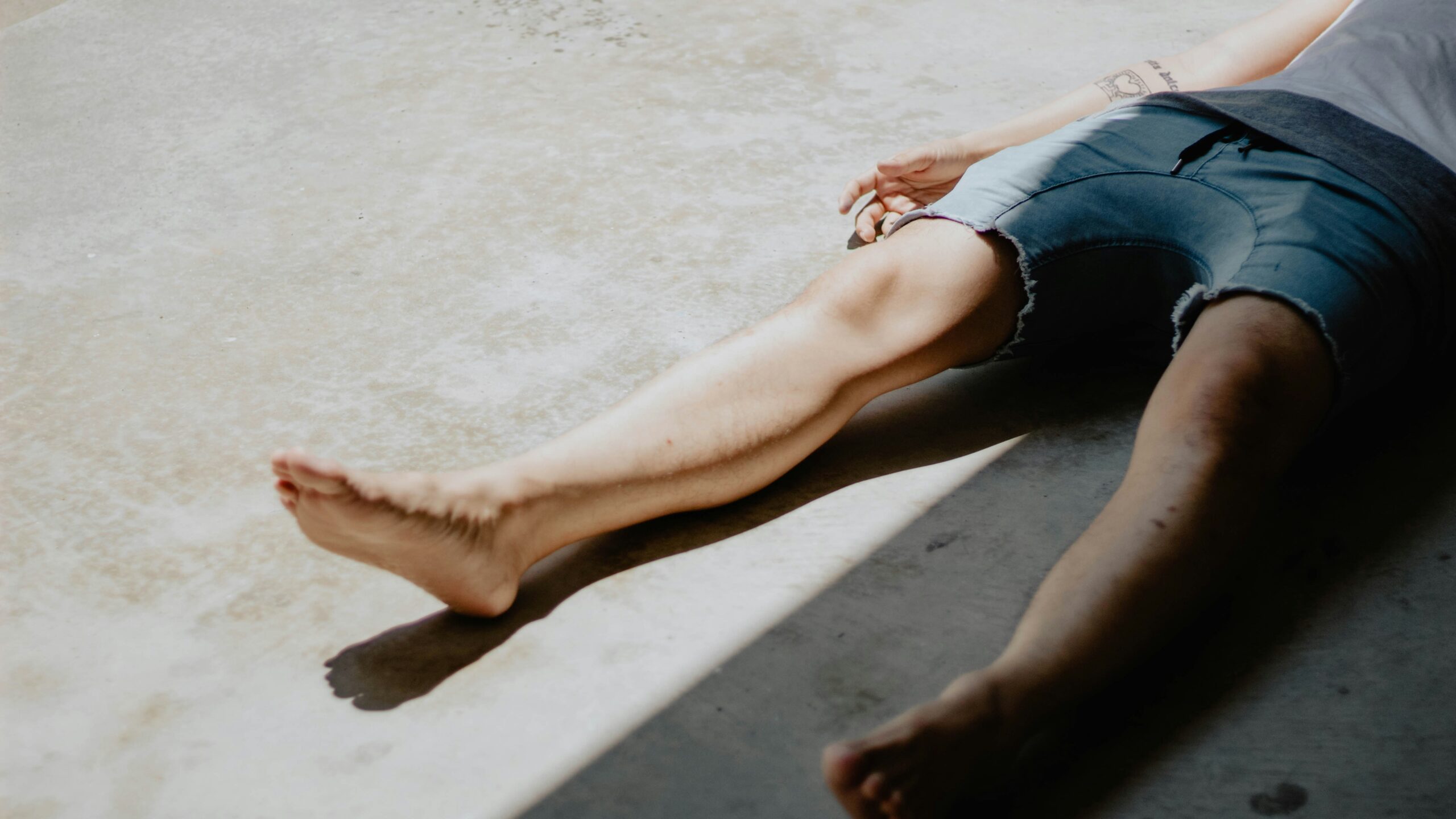 How to Stop Restless Legs Immediately featuring fast relief techniques, stretching, lifestyle changes, treatment options, and restless legs management.